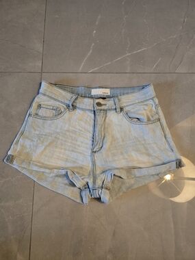 Garage Light Wash High-Rise Denim Shorts